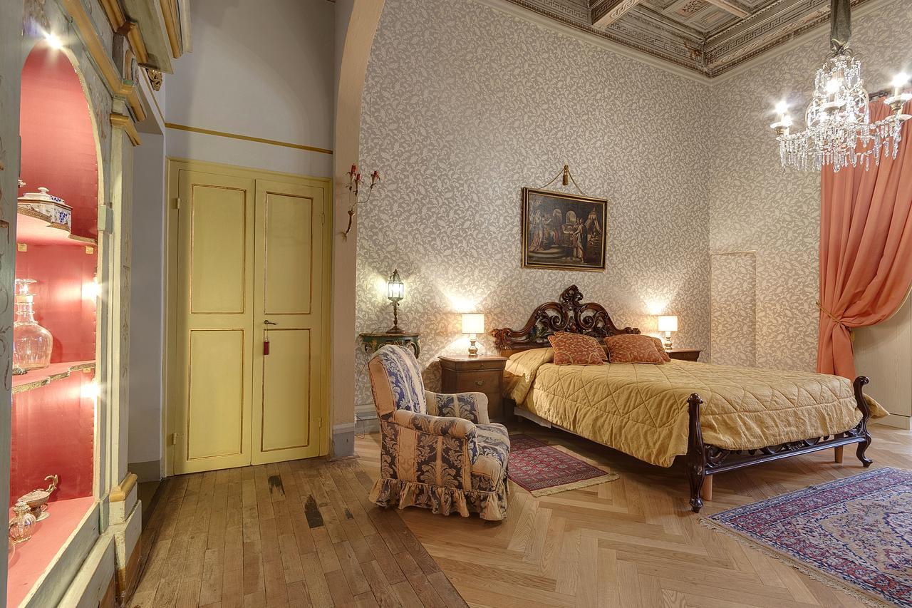 Palazzo Bucciolini Apartment Florence Phòng bức ảnh